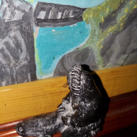 Small 3.5" A Wolf Original Inuit Fish Sculpture - Picture 3 of 4